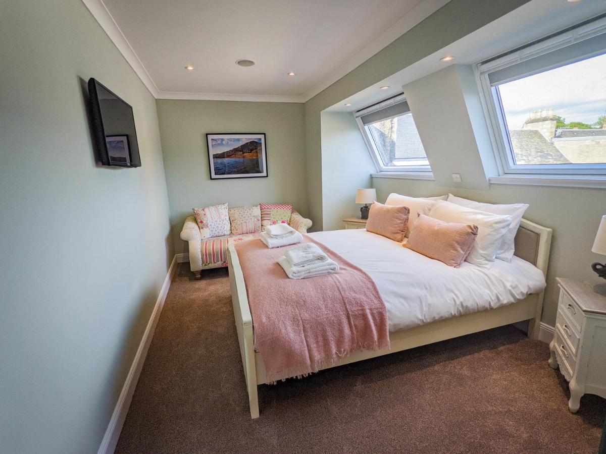 Beautiful Spacious Central Flat, Pitlochry Luaran gambar